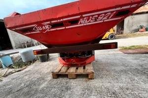 Spandiconcime kuhn mds 921