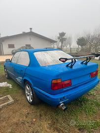bmw e34 520i