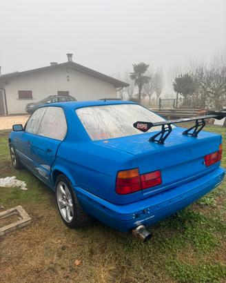 bmw e34 520i