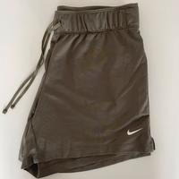 Pantaloncini da corsa dry fit. Nuovi.