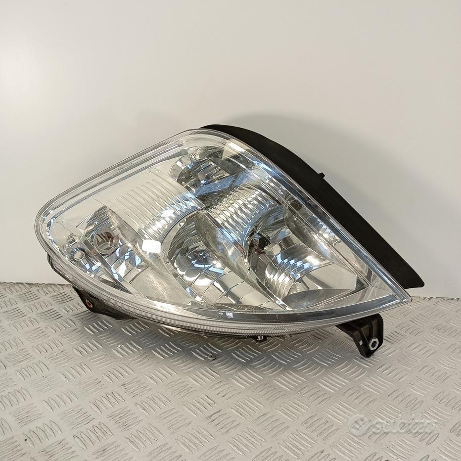 FANALE POSTERIORE DESTRO REMP BARRE IVECO - Foto 7