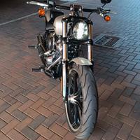 Harley-Davidson Softail Breakout - 2018