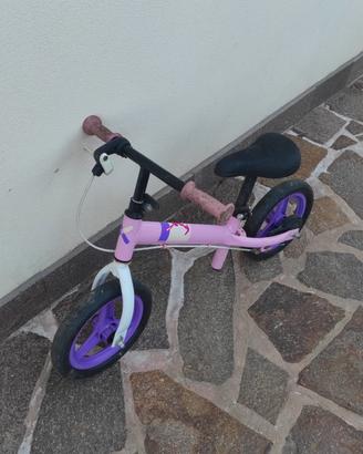 bicicletta casco seggiolino giochi