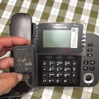 Telefono cordless con segreteria telefonica