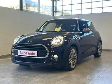 MINI Cooper D 1.5 Cooper D 116CV Aut. *