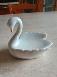 statuina di cigno 