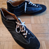 Scarpe in pelle scamosciata Bucalo