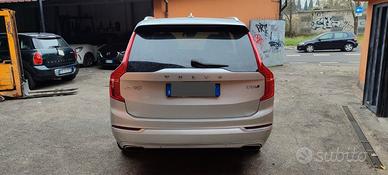 Volvo XC 90 XC90 D5 AWD Geartronic 7 posti Inscrip