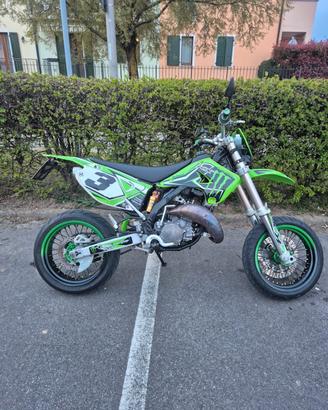 kawasaki kx 125 2t motard patente A1