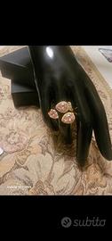 Elegante Anello Placcato Oro 18K con Pietra Rosa