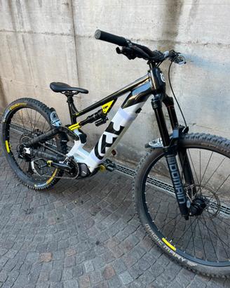 Husqvarna Hc2 e bike enduro