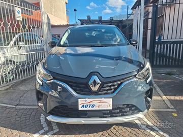 Renault Captur Mild Hybrid Intens