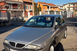 Lancia Y