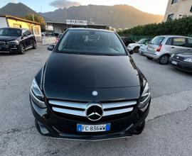 Mercedes-benz B 180 B 180 d Automatic Premium