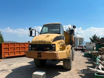Dumper Cat 730