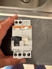 Magneotermico differenziale schneider