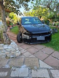 Opel Corsa GS 2024 incidentata - 800km - benzina