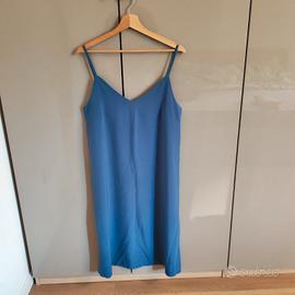 Vestito leggero con spalline sottili