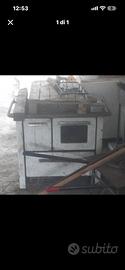 Cucina a legna da restaurare