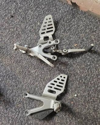Pedane originali Yamaha R6 2008