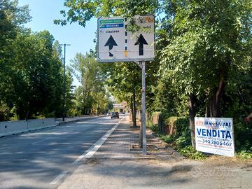 Rudere e terreno in viale dell'unicef a pz;