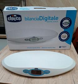 Bilancia per neonati