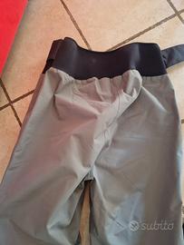 pantaloni stagna