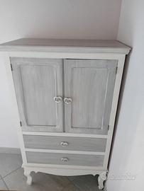 Credenza