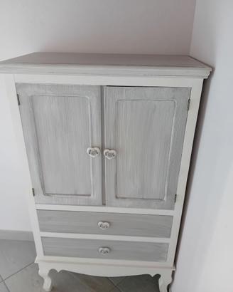 Credenza