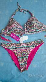 costume due pezzi nuovo