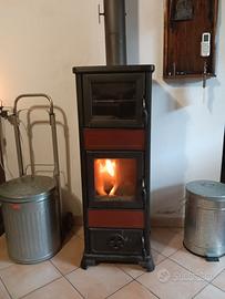 Stufa a legna con Forno modello Gloria di Edilkami
