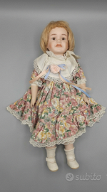 Bambola da collezione in porcellana vintage