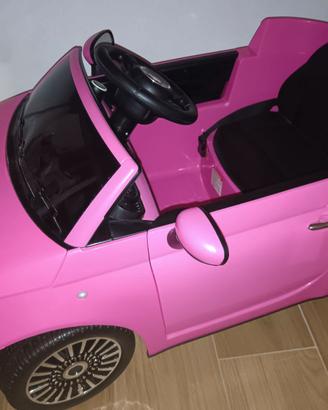 Macchina 500 elettrica