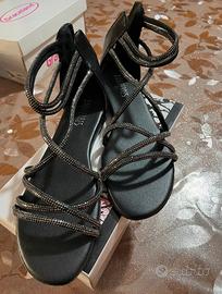 Sandali neri Lora Ferres nr 40