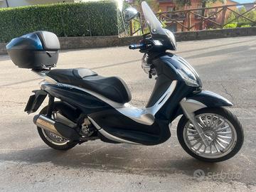 Beverly 300