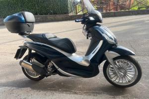 Beverly 300