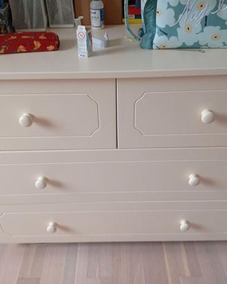 Cassettiera in legno