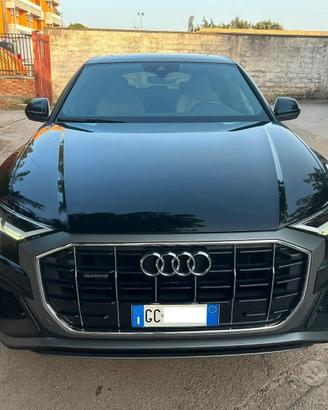 AUDI Q8 45 TDI MILD HYBRID DIESEL