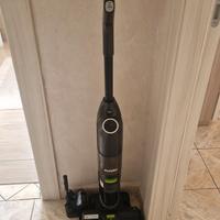 Scopa elettrica e lava pavimenti