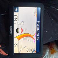 Navigatore garmin nüvi 5
