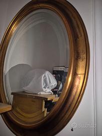 Specchio ovale antico