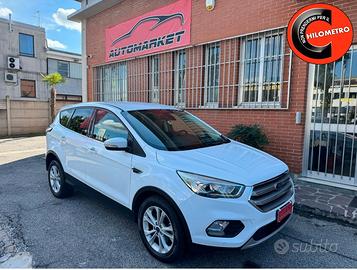 Ford Kuga 1.5 TDCI 120CV Powershift titanium