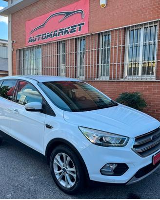 Ford Kuga 1.5 TDCI 120CV Powershift titanium