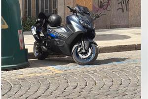 T max 560