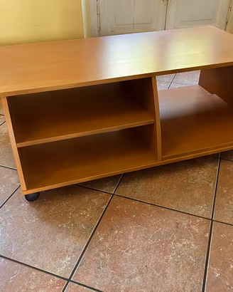 Mobiletto porta TV Ikea Lack