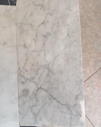 Pavimento in Bianco Carrara