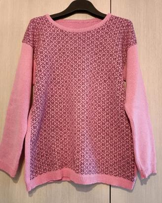 Maglia in lana merino handmade rosa, con fantasia