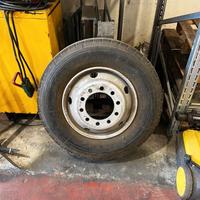 PNEOMATICO 245/70 R17.5 XTA143/141L MICHELIN Nuovo