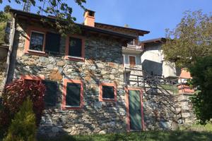 Casa indipendente di 94 m² con 3 locali a Civo