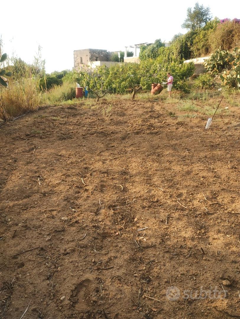Lipari - Rudere 60 mq + 1.200 mq di terreno - Vista 4